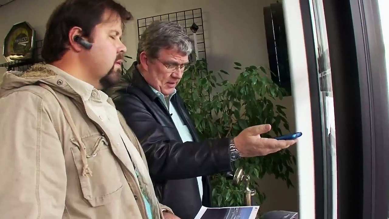 Hunting For Meteorites Left By A Giant Cosmic Fireball Meteorite Men