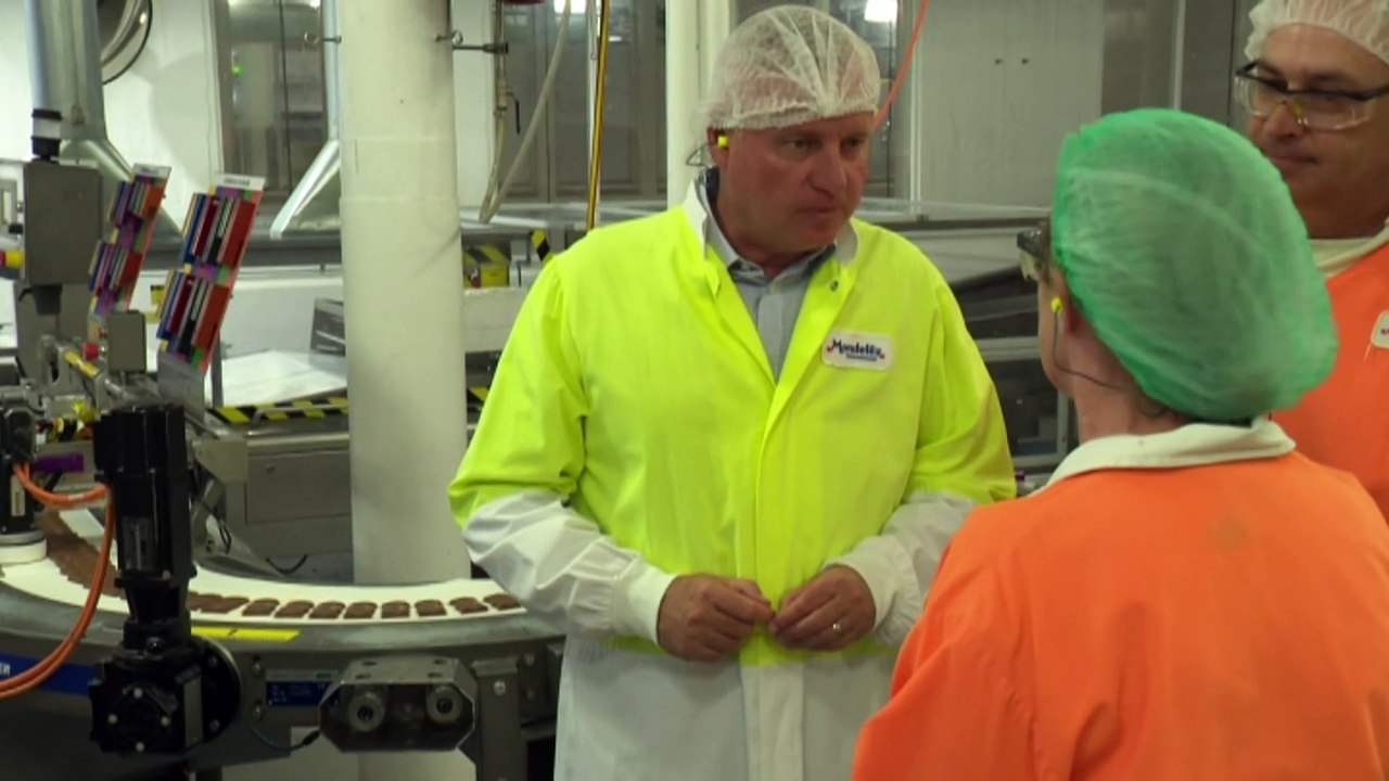 Tasmanian major parties focus on renters and chocolate
