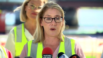 Designs for Perth's new $100m pedestrian bridge spruik 'digital canvas' light displays across Swan River