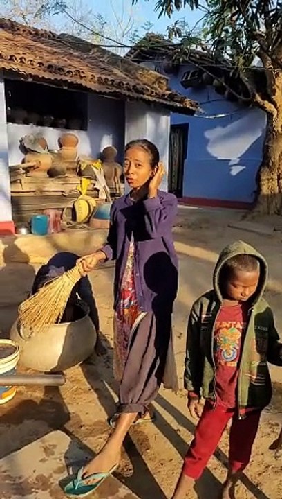 टेम्पू आज पॉटी साफ करेगी  Sunday को ये सब काम कौन करता है