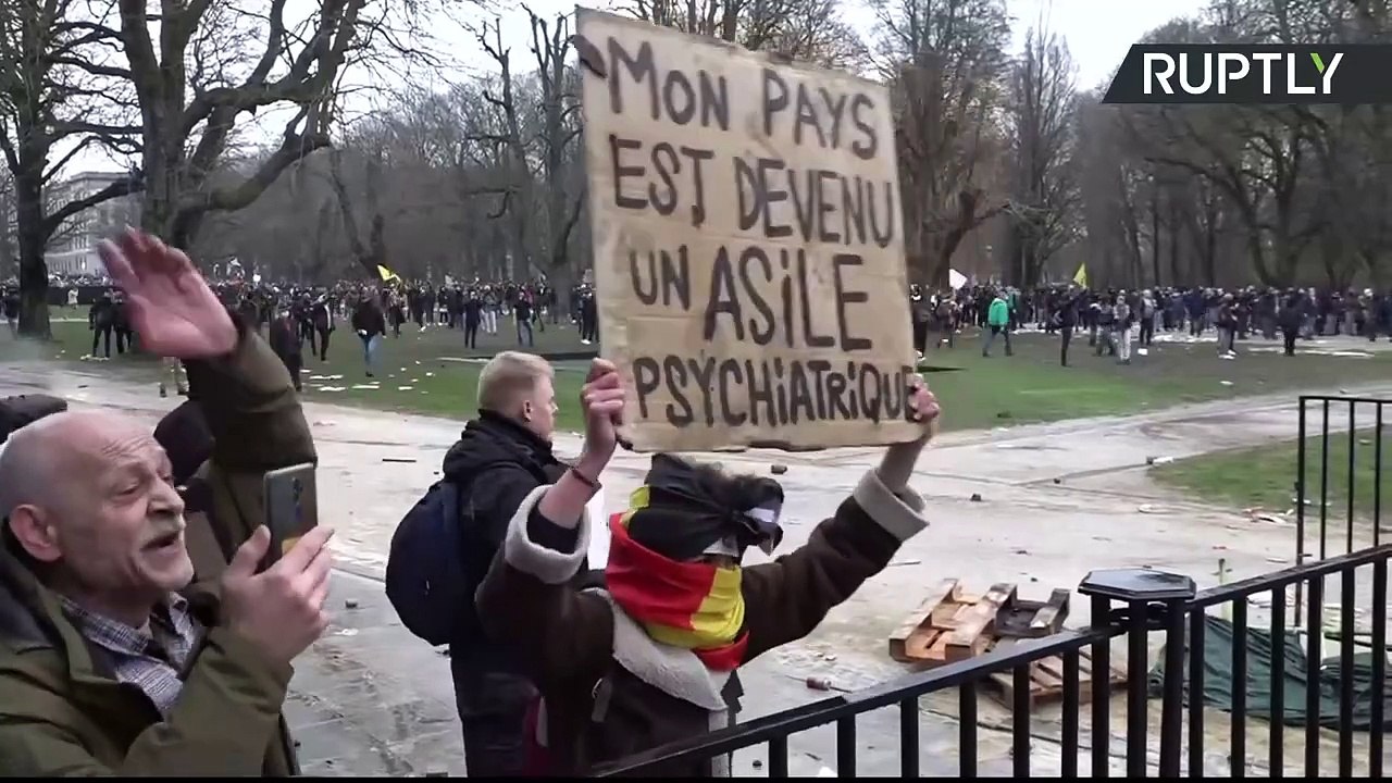 Belgique : mobilisation contre la politique sanitaire et vaccinale à Bruxelles