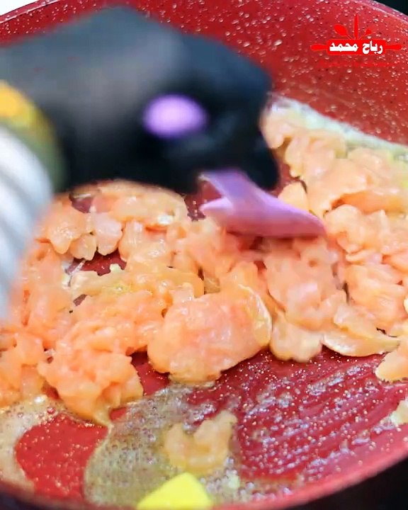 ملوخية مع رز بشعيرية بطريقة مختصرة والطعم بشهي القلب اكل سوري مع رباح محمد