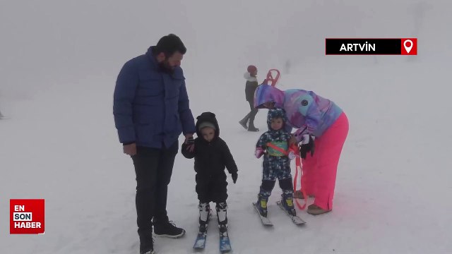 Atabarı Kayak Merkezi Mart ayında yine kayak severlerin ilgi odağı oldu