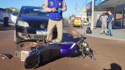 Colisão entre Yamaha e Fox deixa mulher ferida no Cascavel Velho