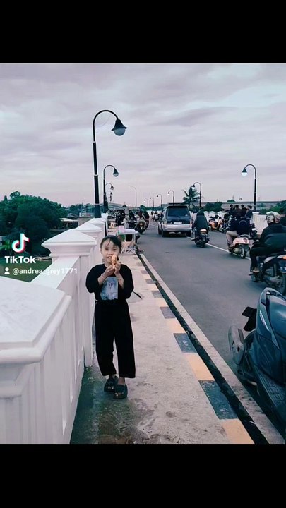 Ngabuburit...