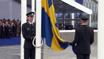 رفع علم السويد في مقر حلف شمال الأطلسي في بروكسل