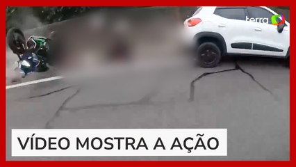 Motorista embriagado derruba motociclista ao forçar ultrapassagem em rodovia no interior de SP