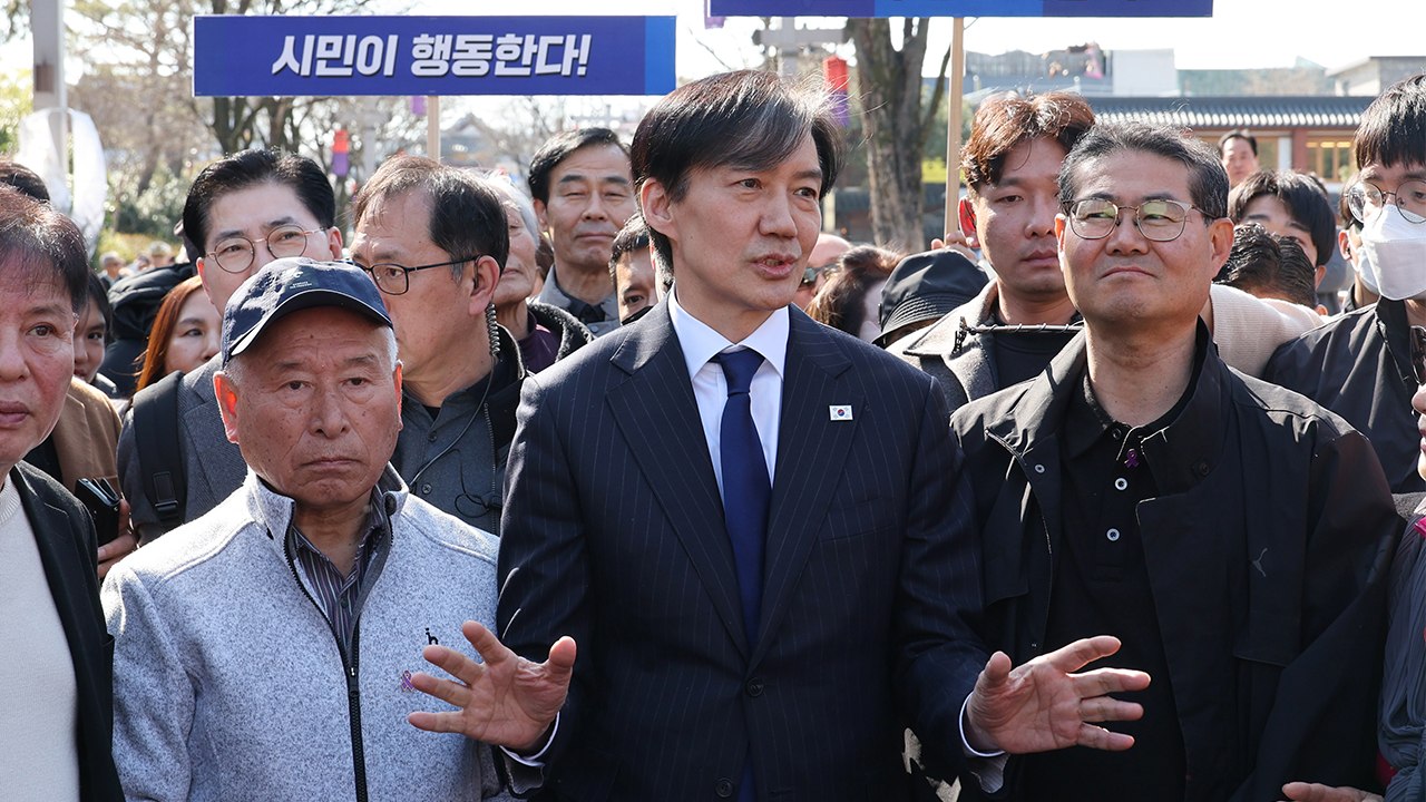 조국 "복수? 한동훈 내로남불" 조정훈 "조국 내로남불의 상징" [앵커리포트] / YTN