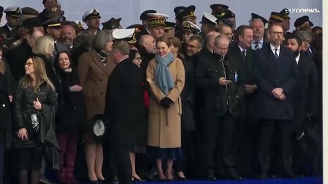 بحضور الملك.. رفع العلم السويدي في مقر الناتو لتكون العضو الأحدث في الحلف