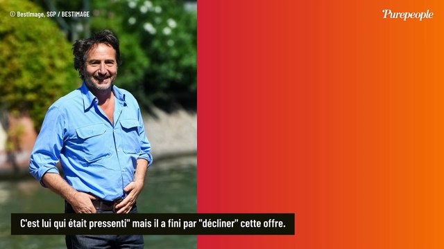 Frédéric Pierrot (La Peste) a cartonné dans une autre série ! Il ne devait pas jouer dedans, un autre acteur lui avait été préféré