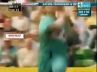 Geoff Allott 4-37 vs Australia World Cup 1999