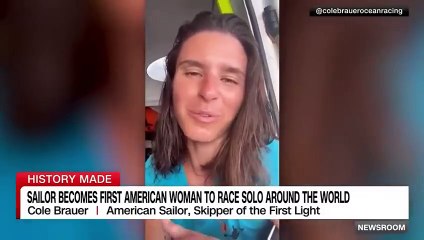 Sailor who became first US woman to race solo around world cried upon return(480P)