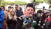 Rugby Italia Scozia, tifosi con cornamuse e kilt allo stadio Olimpico