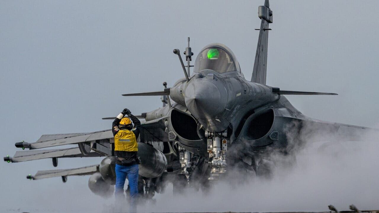 Rafale : les secrets de l'avion star de l'armée vidéo bande annonce