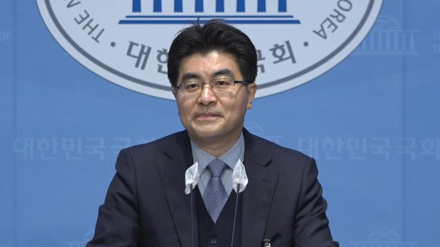 서울의대 교수 비대위 의대 증원 1년 뒤에 결정하자 / YTN