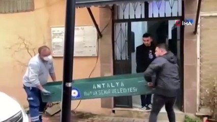 Ünlü diş hekimi ölü olarak bulundu, eşi de dahil 2 kişi tutuklandı