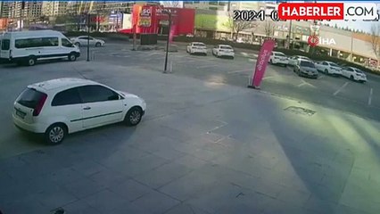 Ankara'da feci kaza: Kontrolden çıkan mikser 7 aracı biçti