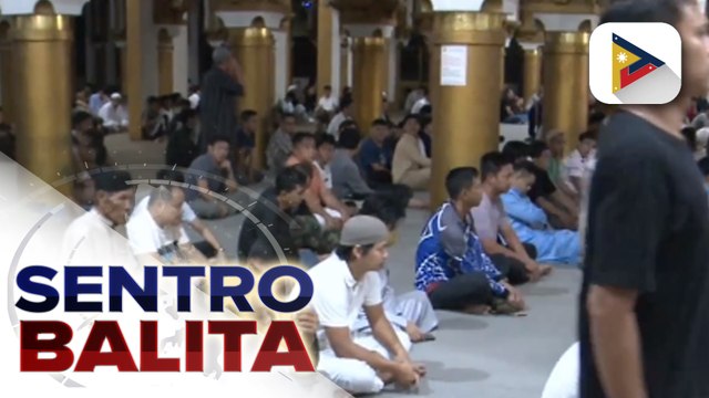 Mga kapatid nating Muslim, dumagsa sa Golden Mosque sa Quiapo, Maynila sa pagsisimula ng Ramadan