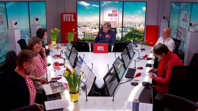 HUMOUR - Laurent Gerra est l'invité de Yves Calvi