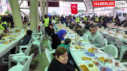 Seyhan Belediyesi İftar Sofralarını Açtı