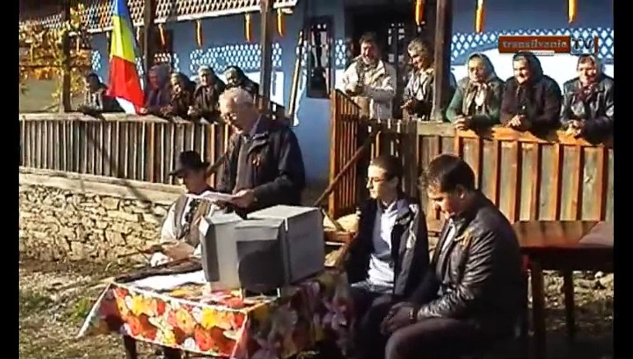 Oarța de Sus - 11 nov 2012 - Tulnicar la Muzeul Satului