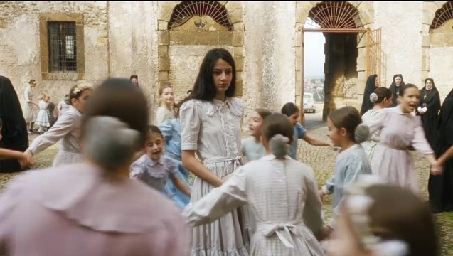 La Malédiction : l'origine Bande-annonce (2) VF