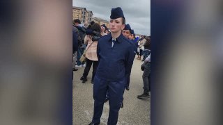New Airman Surprised By Soldier Husband At Graduation | Happily TV
