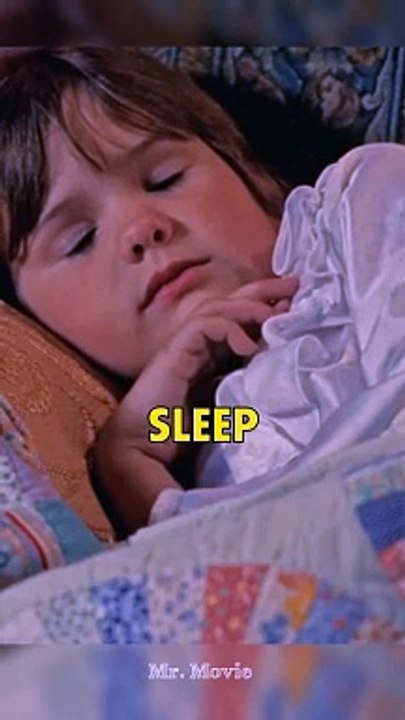 Never stop believing in Santa _ Series title_ The Santa Clauses (s1e1)