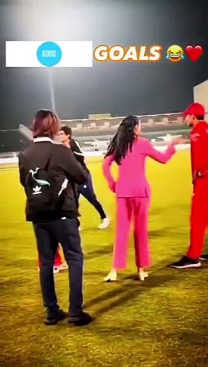 NASEEM SHAH FUNNY MOMENTS with ZAINAB