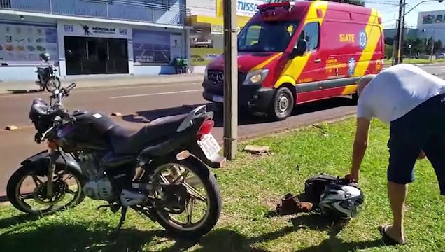 Bombeiros atendem vítima de acidente na Avenida Tancredo Neves