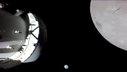 Watch NASA's Artemis 1 Spacecraft, Moon and Earth In Same Shot During Close Approach