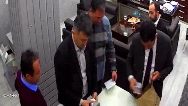 CHP’deki rezaletin yeni bölümü! ‘Balya balya’ paranın dolar versiyonu geldi