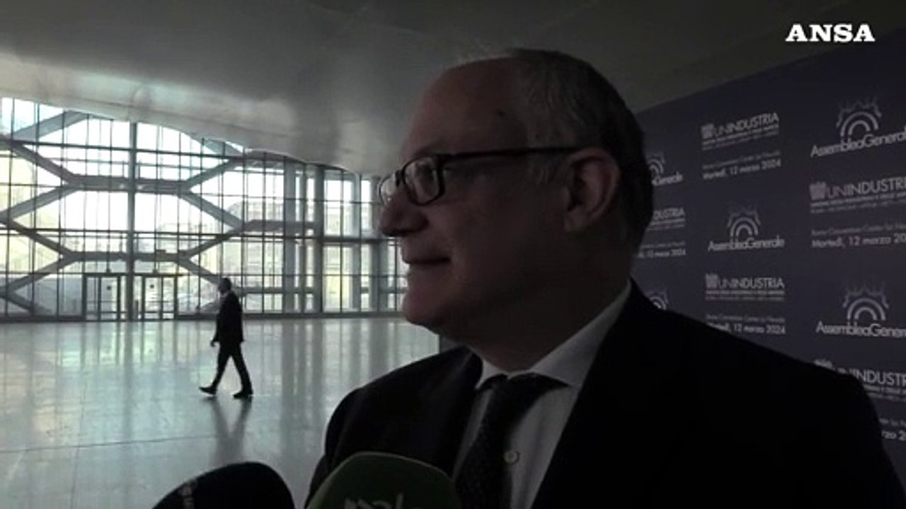 Gualtieri: "Su Roma una cura da cavallo. Investimenti per la crescita economica"