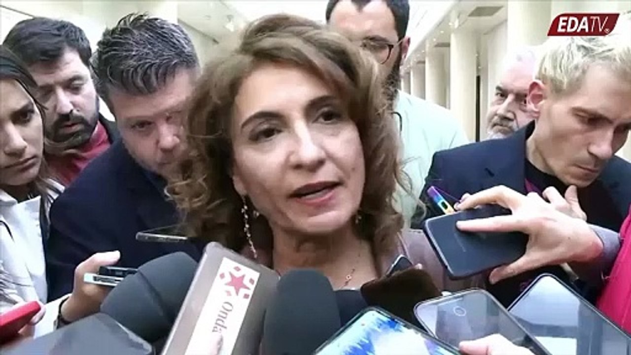 Los NERVIOS de María Jesús MONTERO cuando VITO le recuerda su doble vara de MEDIR