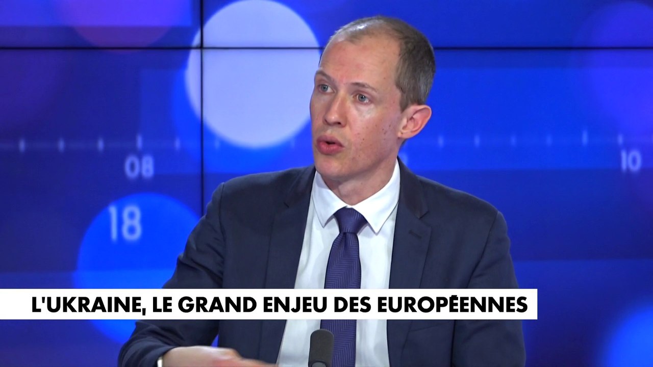 Dimitri Pavlenko «Le président de la République veut tendre le bras à son opinion publique