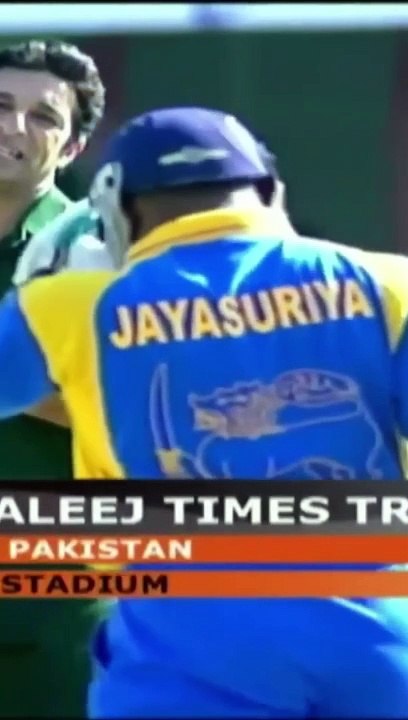 Wasim Akram 2 UNPLAYABLE deliveries to Jayasuria -Batsman have no clue (Big Swing)