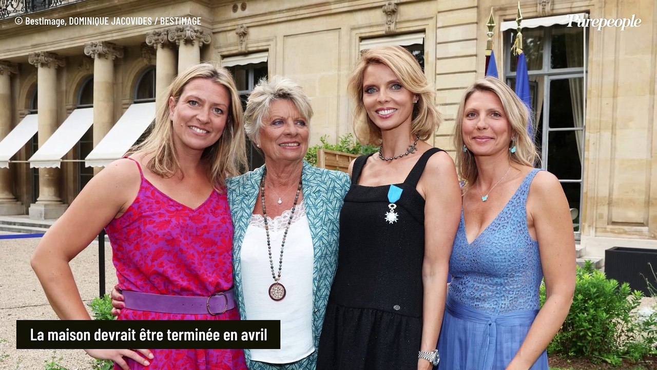 MAISON DE STARS : Sylvie Tellier dévoile une première photo de sa nouvelle maison en Vendée, "ça ne donne pas envie"