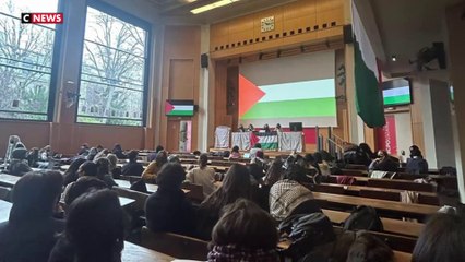 Sciences-Po Paris : un blocage par des étudiants pro-palestiniens sème le trouble