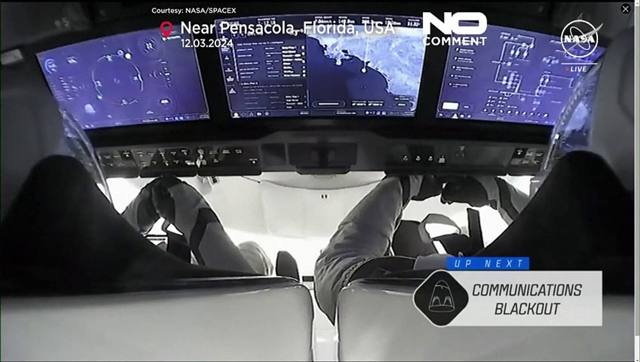 Raumsonde SpaceX Dragon im Meer gelandet