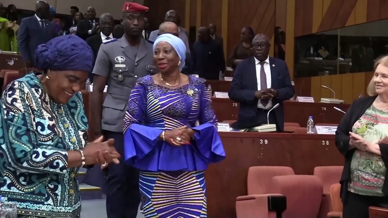 La Présidente du Sénat active l’évaluation des politiques publiques en séance plénière