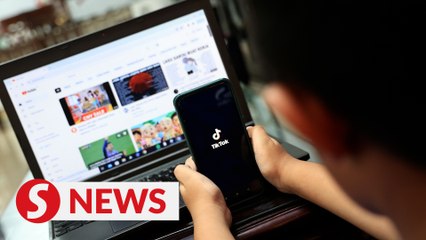 Скачать видео: Telcos to provide parental control tools to curb kid's use of social media, says Fahmi