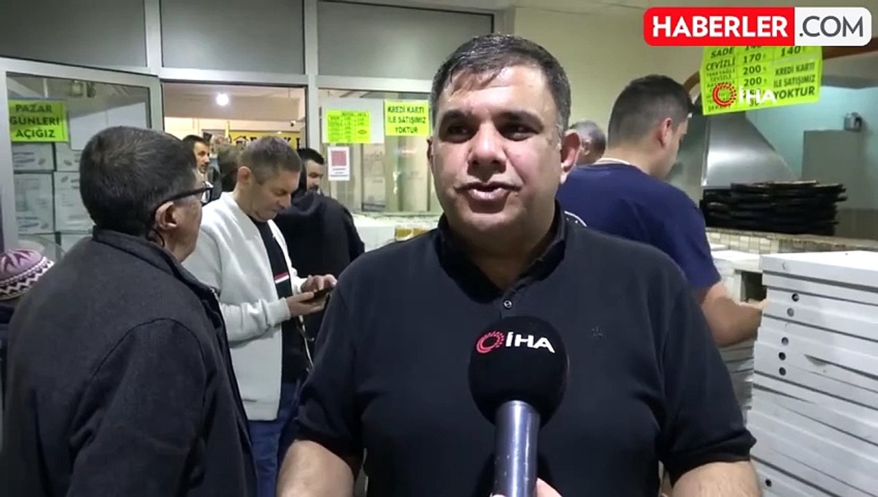 İftar ve sahur sofralarının vazgeçilmezi tahinli pide