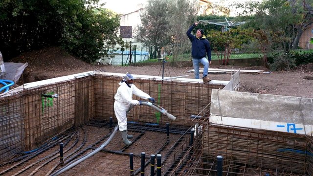 Travaux XXL : piscines et lagons vidéo bande annonce