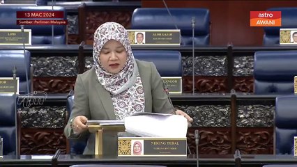 Semua sekolah ada kantin, jadi mereka harus ke kantin untuk makan