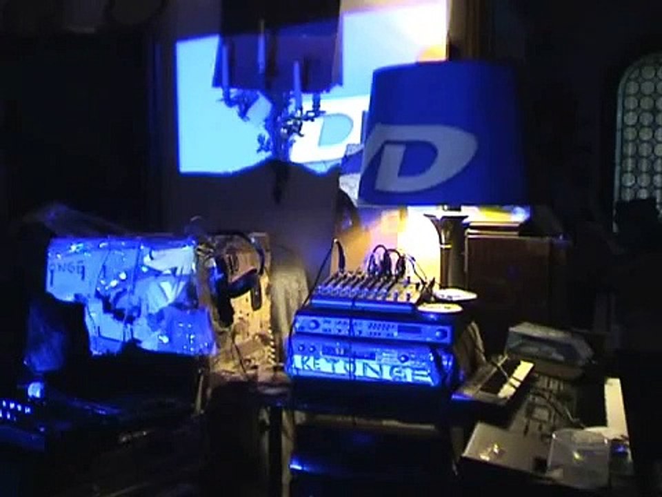 bademantelbeaminternet%28peignoirprojection%29