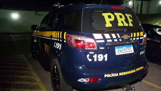 30 kg de maconha com destino a Cascavel é interceptado pela PRF na BR-277