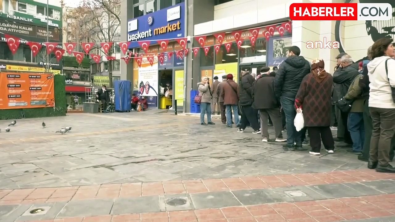 Ankara Büyükşehir Belediyesi Başkent Marketlerinde Ucuz Et Kuyruğu