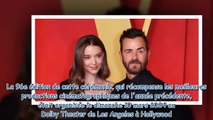 PHOTOS Justin Theroux  l'ex de Jennifer Aniston officialise son couple non loin de Jessica Alba, su