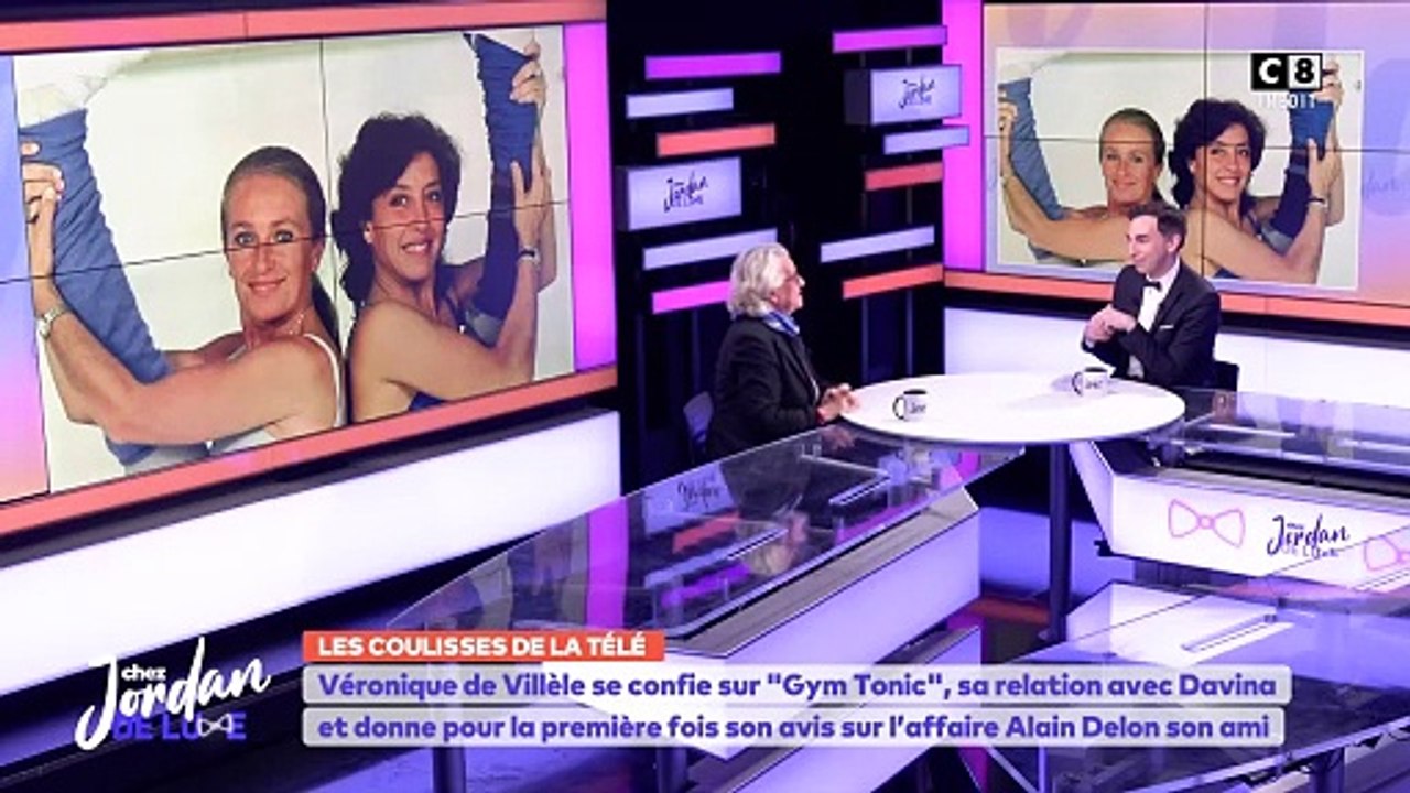 "On était très seins nus" : Véronique de Villèle dévoile les coulisses du générique de Gym Tonic