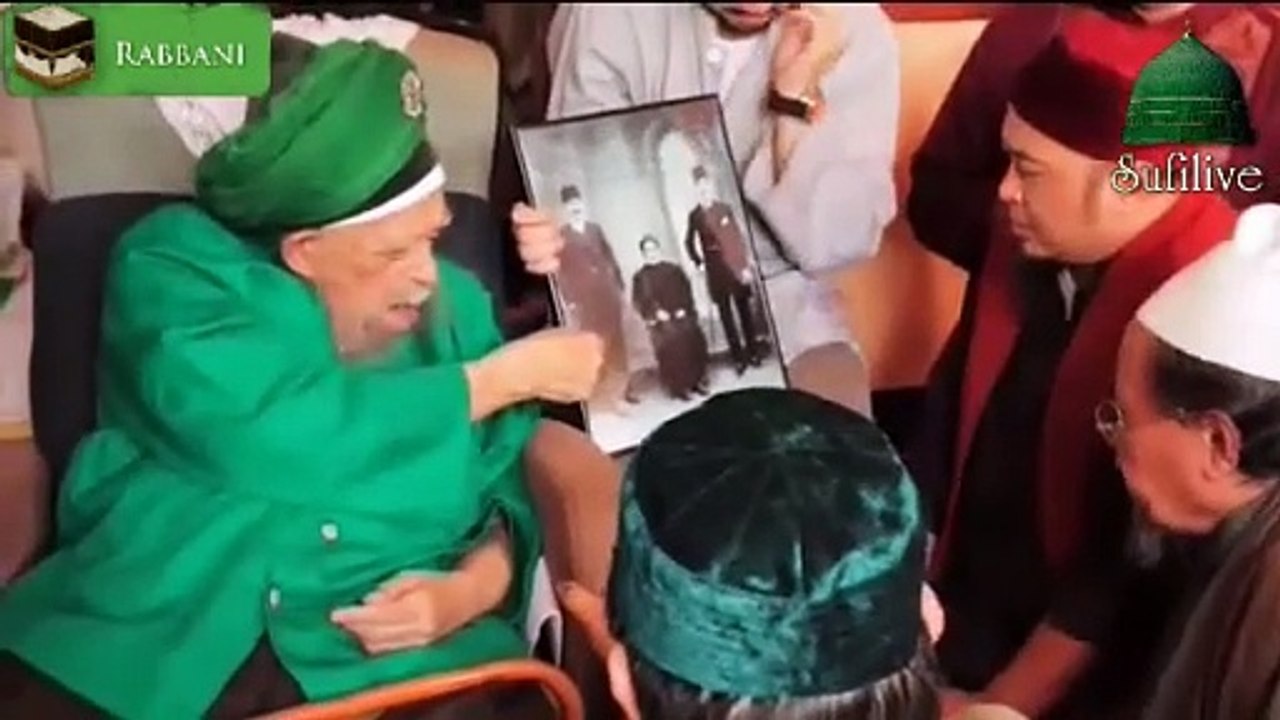 Indonesian Mureeds Visiting Sheikh Nazim